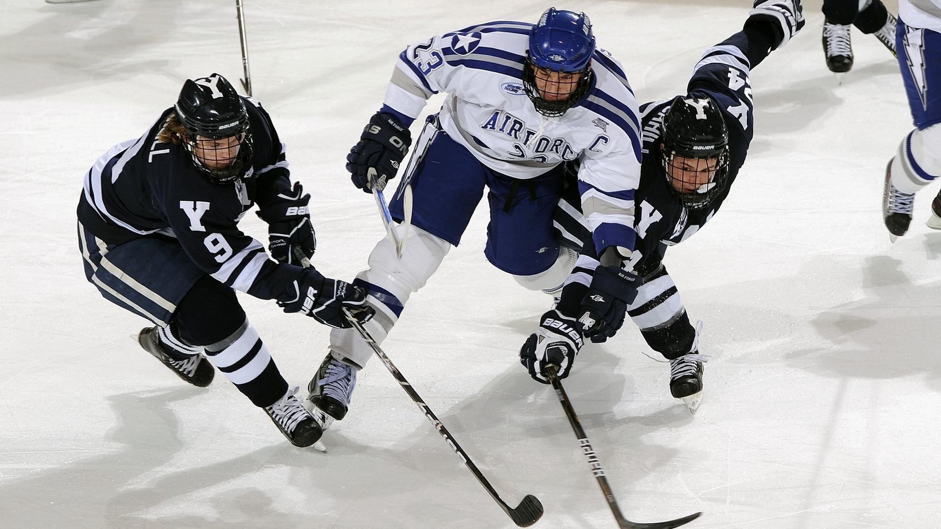 水晶宫主场输给埃弗顿，英超保级压力增大，英超水晶宫是强队吗