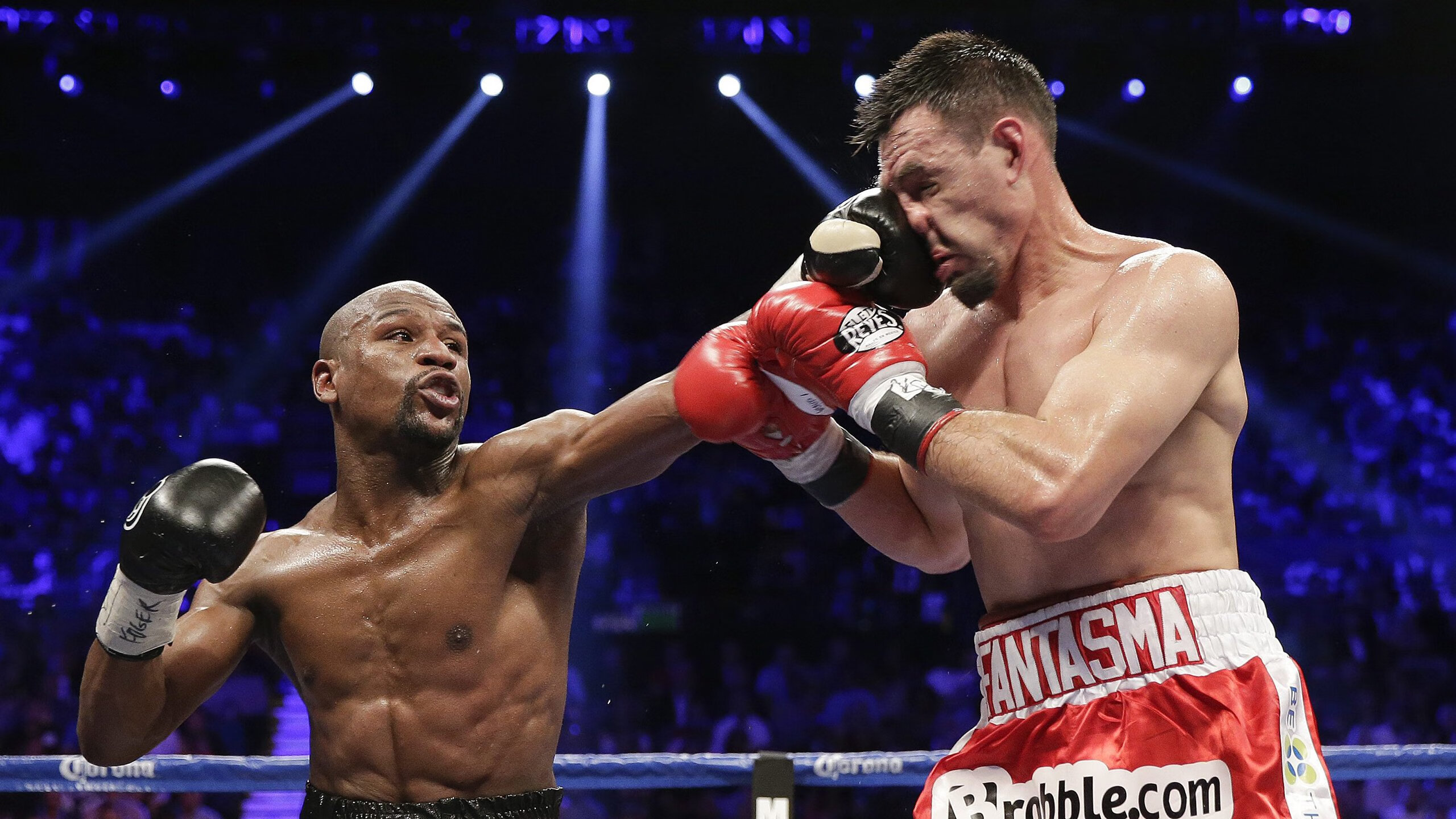 国王主教练亲临高中校园,进行公益训练营,国王队主教练沃顿好吗